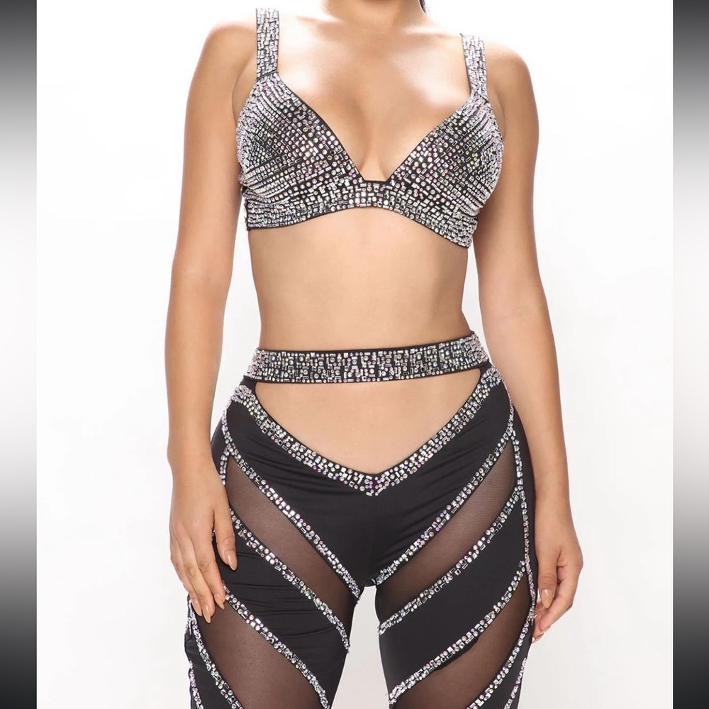2 piece crystal set